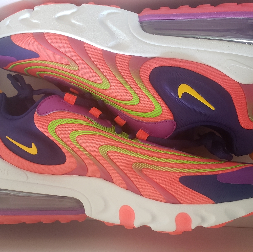 AirMax React 270 ENG